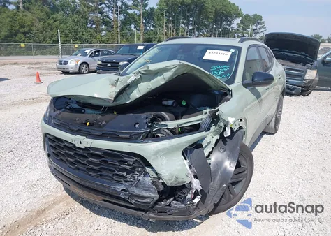 2025 Chevrolet Trax Fwd Activ z USA, uszkodzony, nr VIN KL77LKEP8SC098491